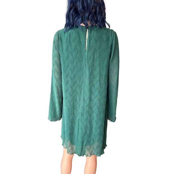 Sadie & Sage Wonderstruck Green Dress Small NWT Kelly Green Textured Mini Shift - Picture 6 of 7